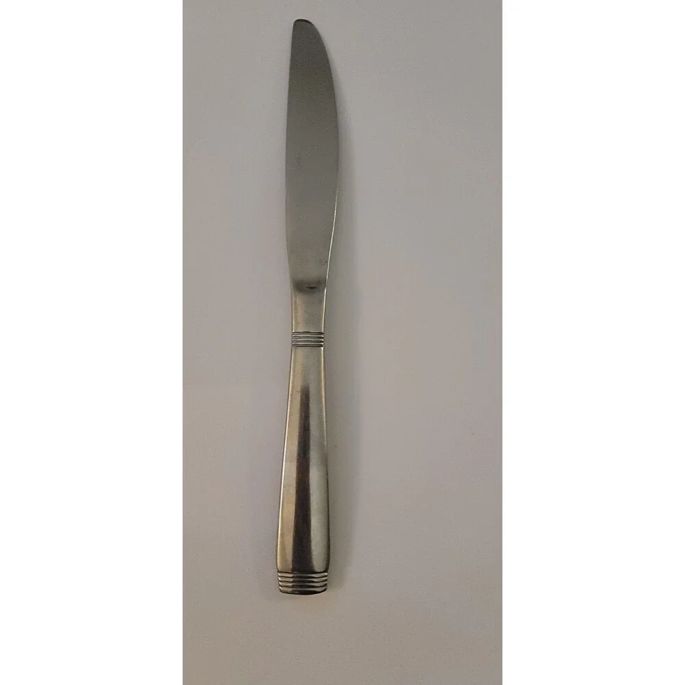 Cambridge Silver Metro Glossy Stainless Steel Three Prong Dinner Knife